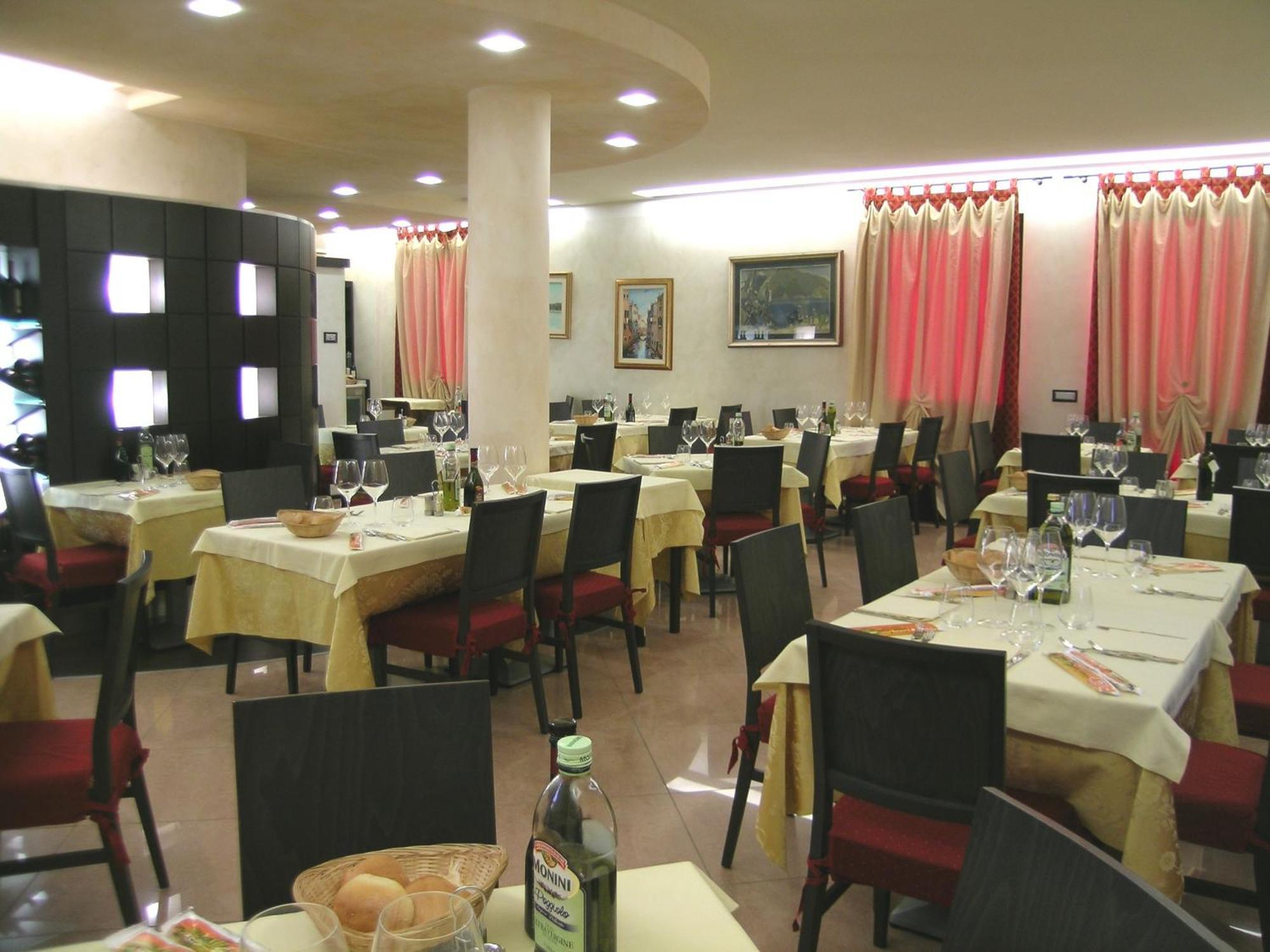 Hotel Da Vito Campagna Lupia Exteriér fotografie